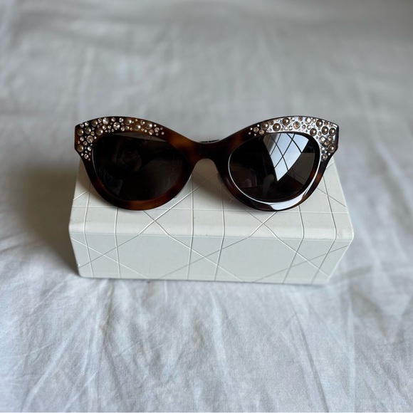 Dior Brilliance Tortoise Brown - Picture 1 of 9